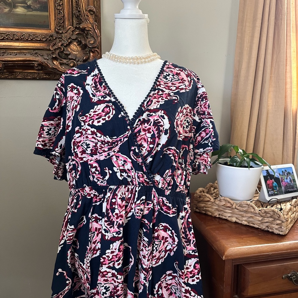 Crown & Ivy Pink and Black Paisley Blouse